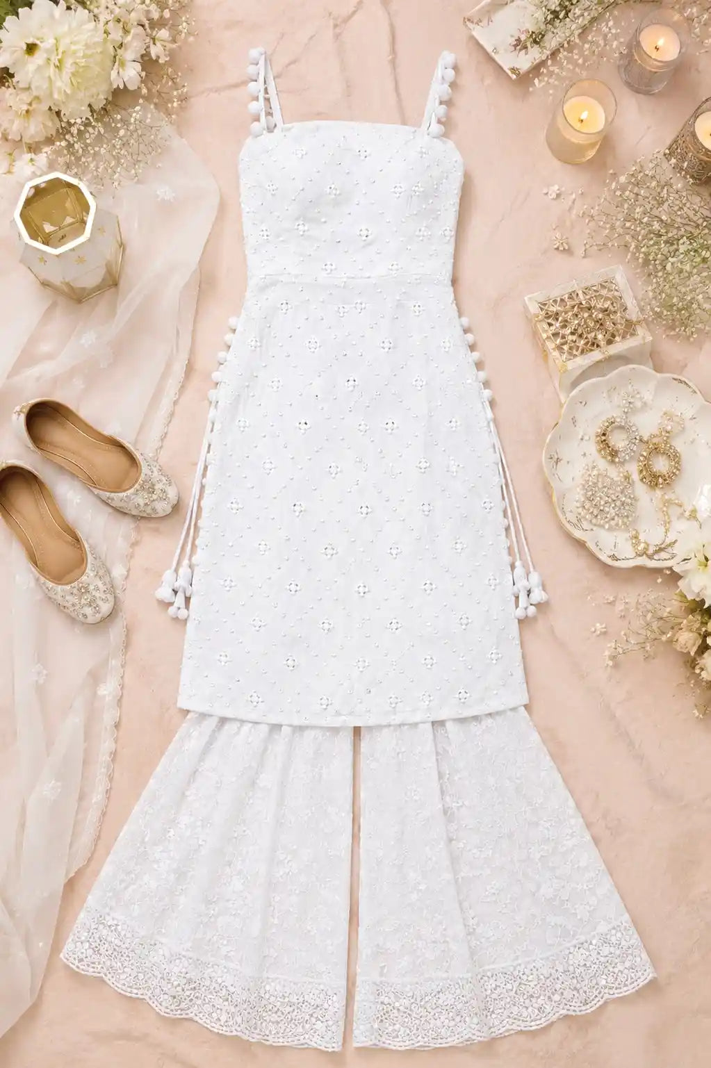 Embroidered White Mirror Gulnaz Kurta