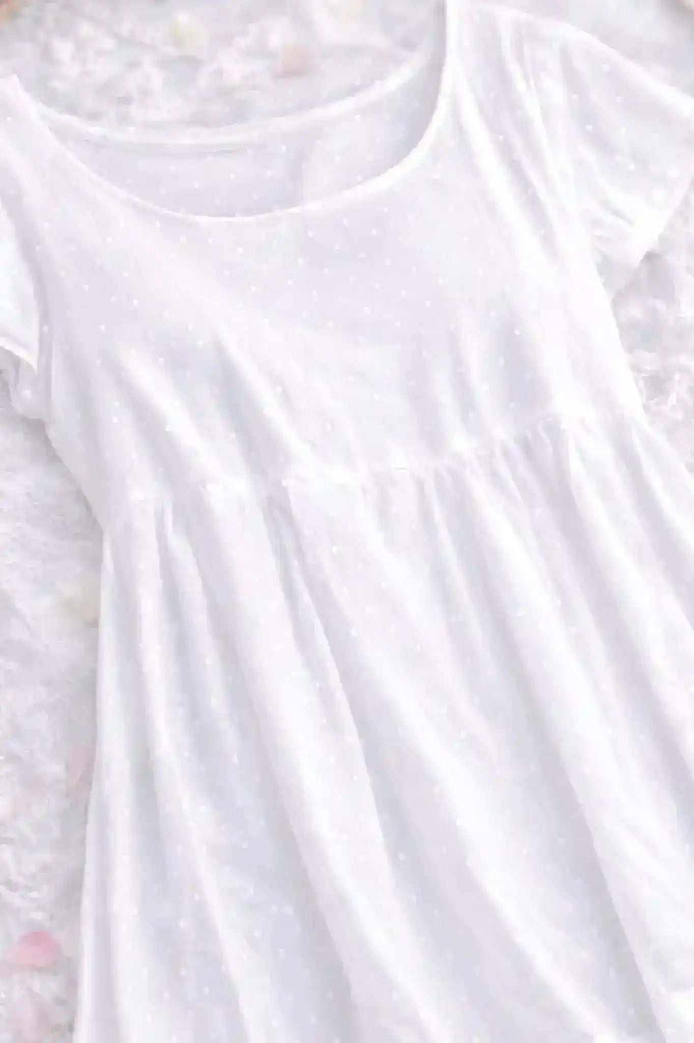 Daisy White Hacoba Gulnaz Top