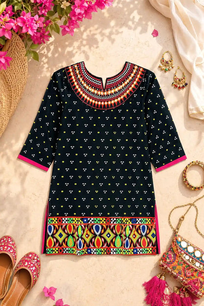 Black Bandhej Gamti Kurta