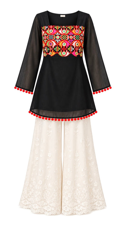Gamti Gulnaz Embroidered Black Kurta