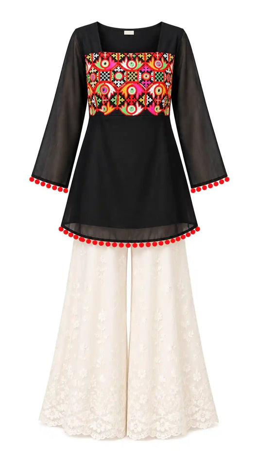 Gamti Gulnaz Embroidered Black Kurta
