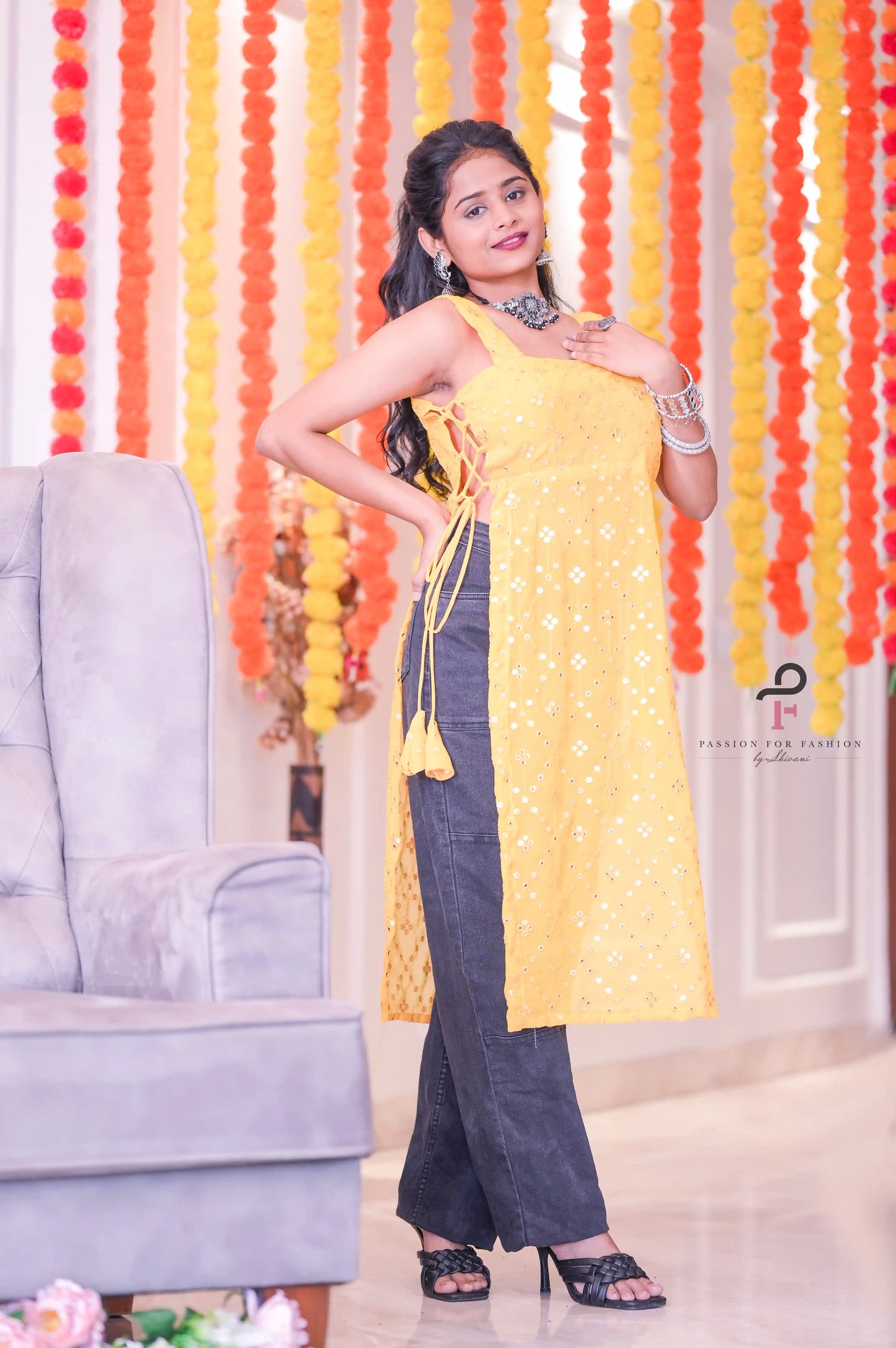 Embroidered Yellow Mirror Gulnaz Kurta