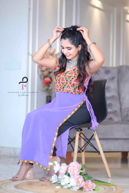 Rosy Lilac Gulnaz Embroidered Kurta