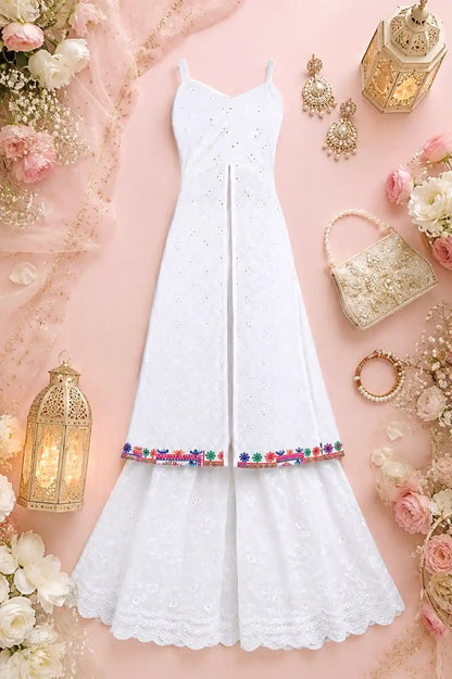 Dreamy White Embroidered Gulnaz Kurta