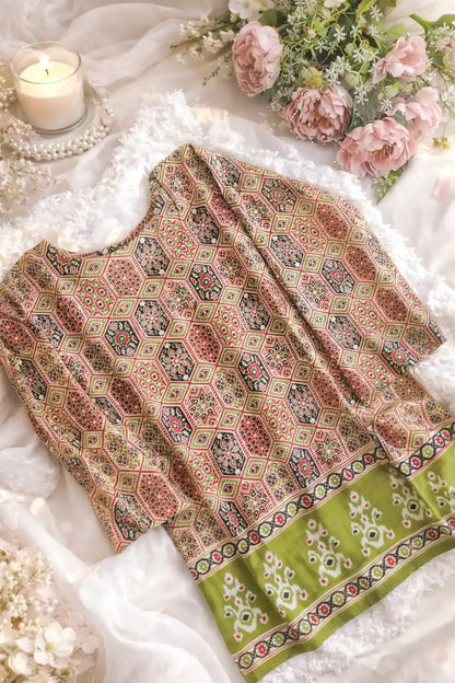 Green Block Rangriti Short Kurta