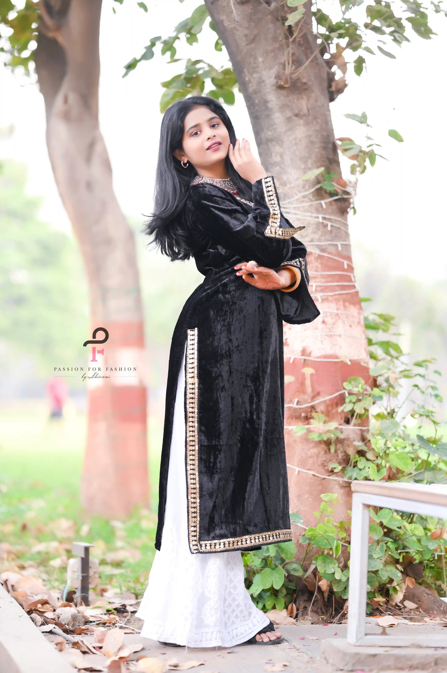 Rose Black Velvet Gulnaz Kurta