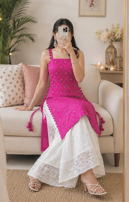 Gulnaz Fuchsia Bloom Embroidered Kurta