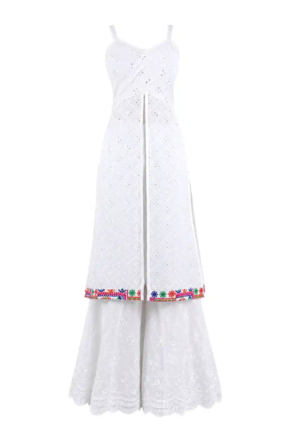 Dreamy White Embroidered Gulnaz Kurta