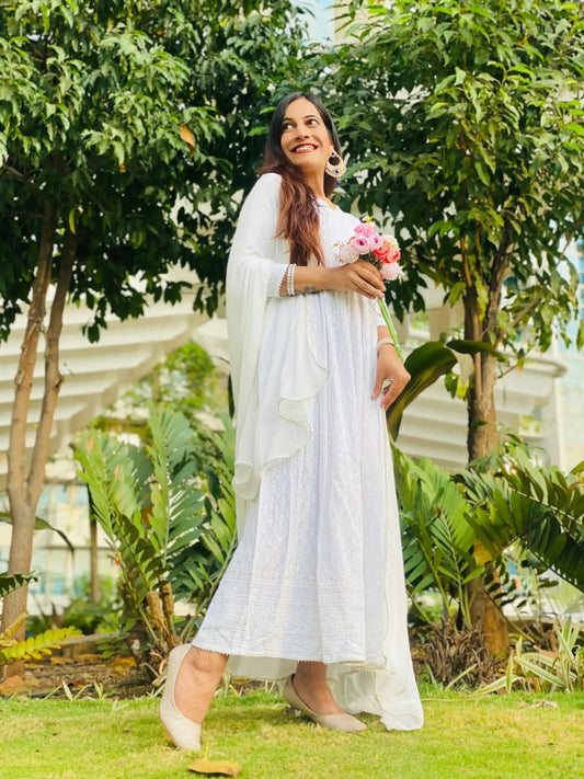 Noor Safa White Sequence Set