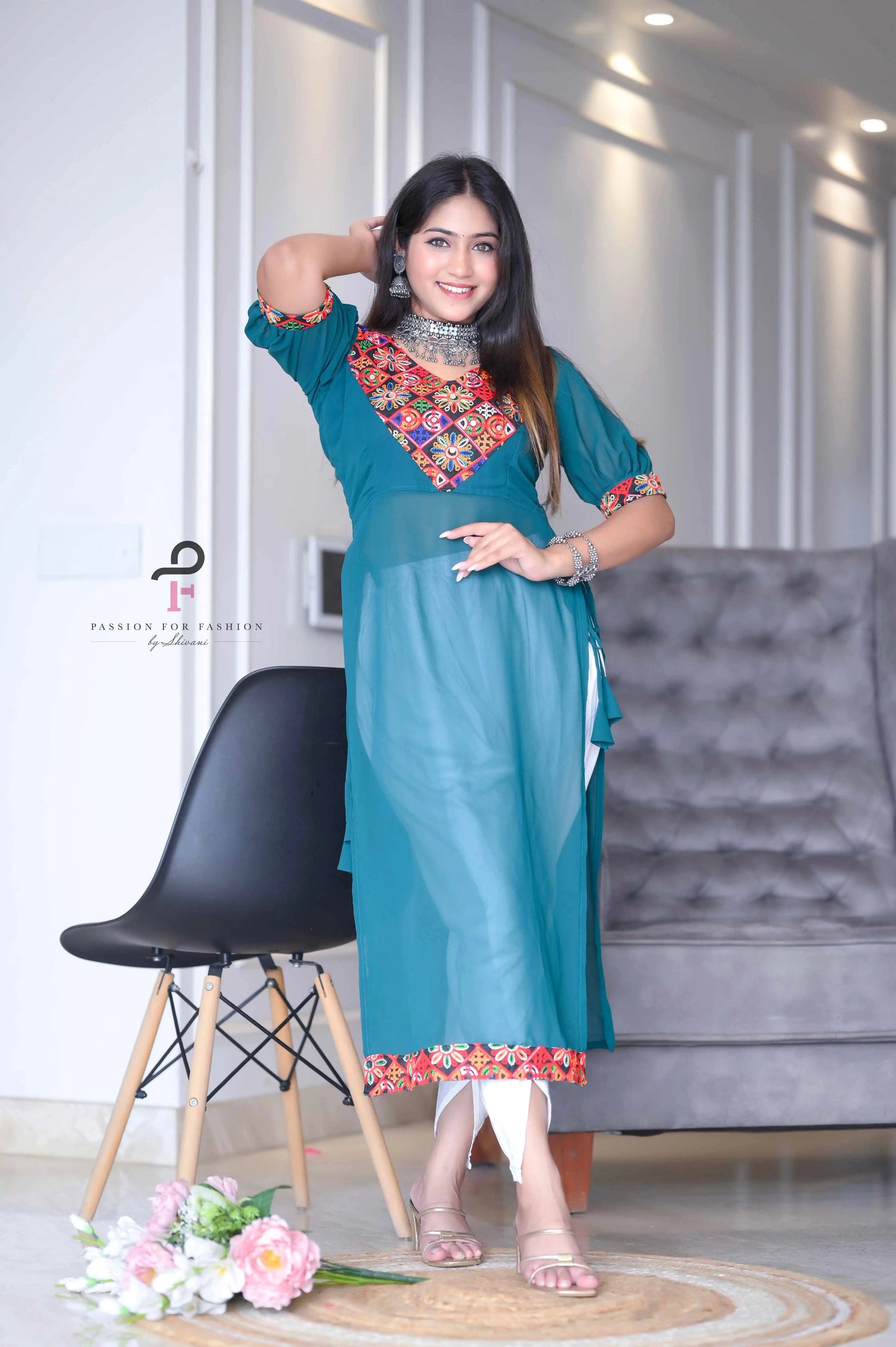 Khoobsurat Turquoise Gamti Gulnaz Kurta