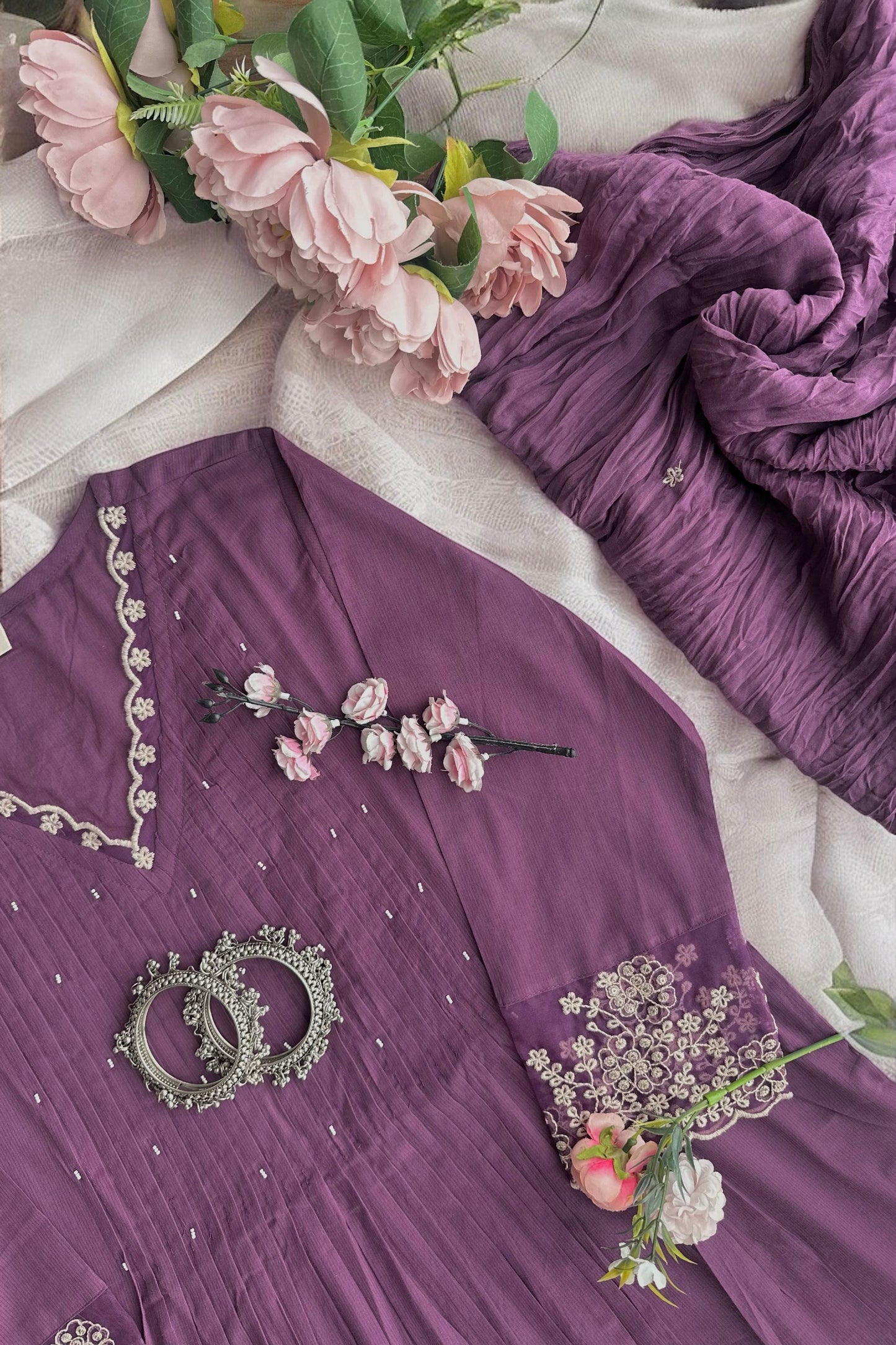 Elegant Purple Embroidered Kurta Set