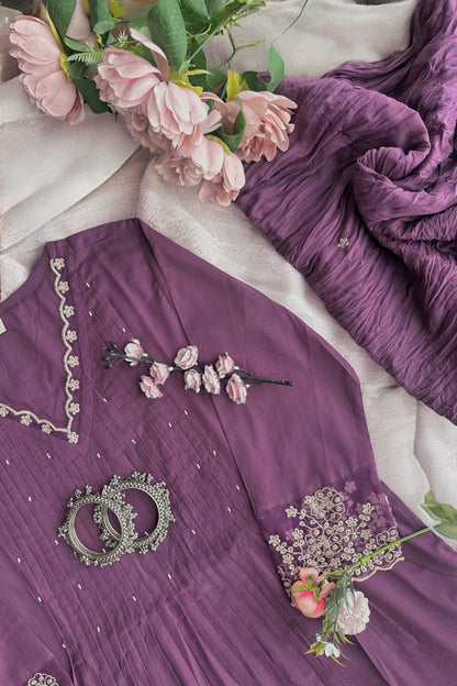 Elegant Purple Embroidered Kurta Set