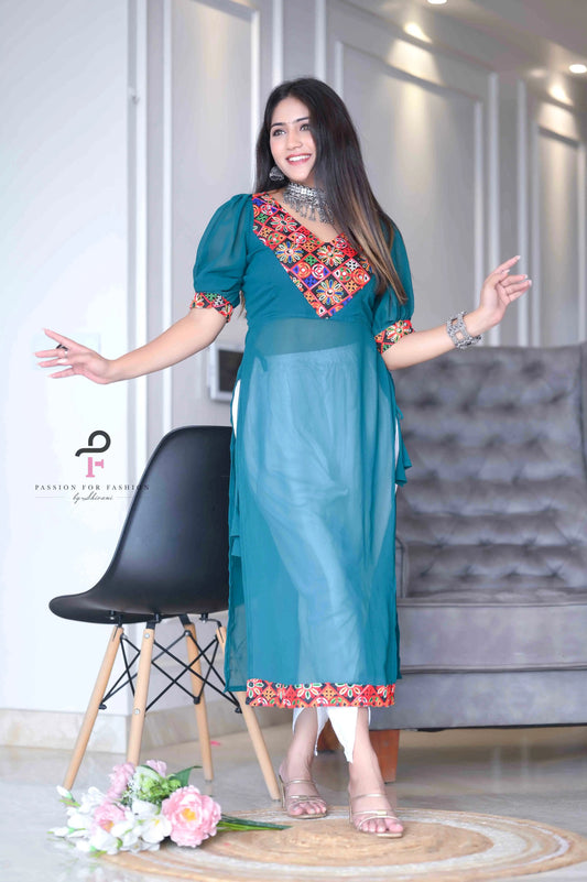 Khoobsurat Turquoise Gamti Gulnaz Kurta