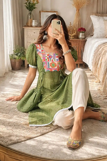Swati's Verdant Green Embroidered Gulnaz Kurta