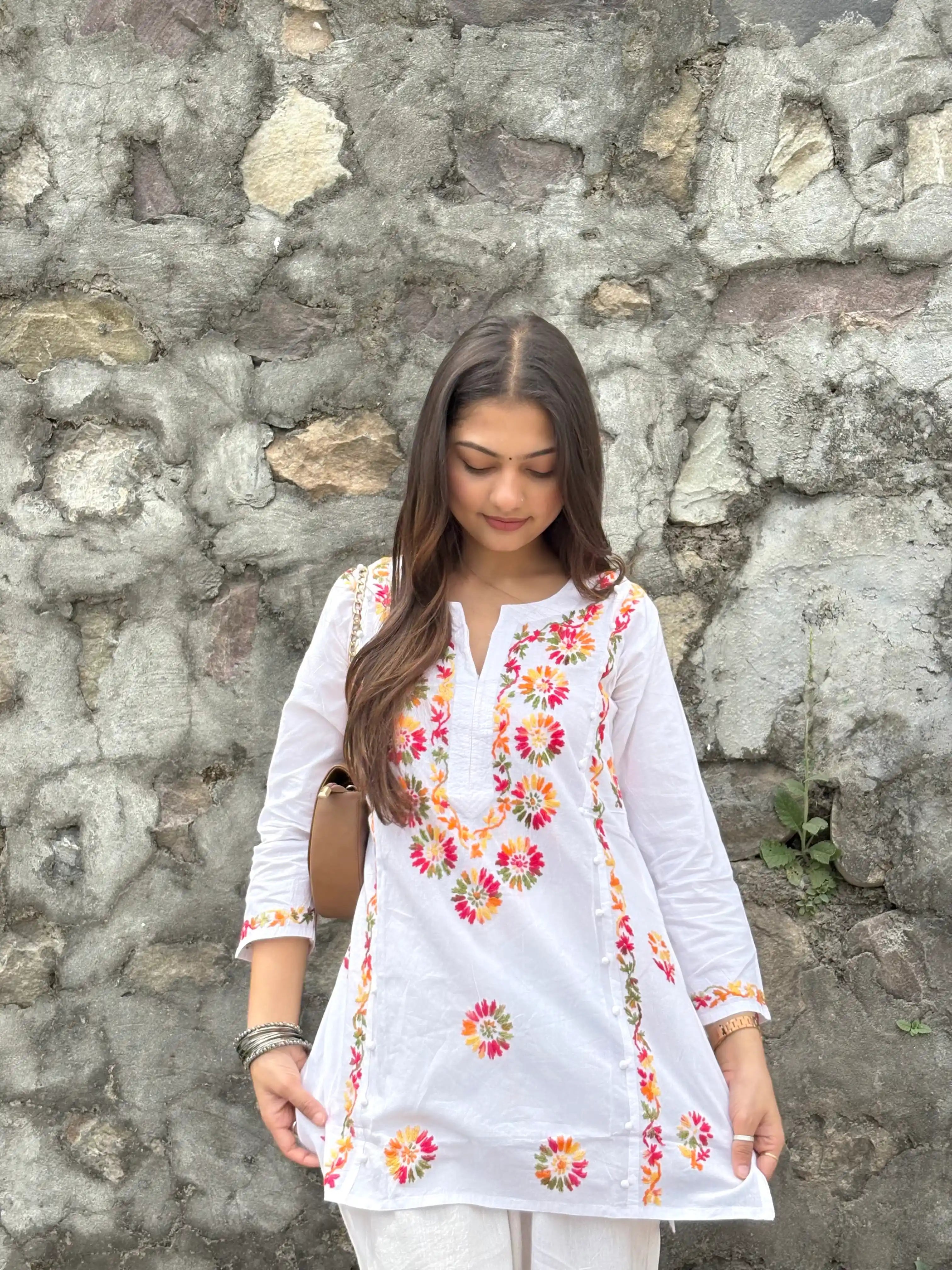 Noor Chikan Embroidered Cotton Kurta