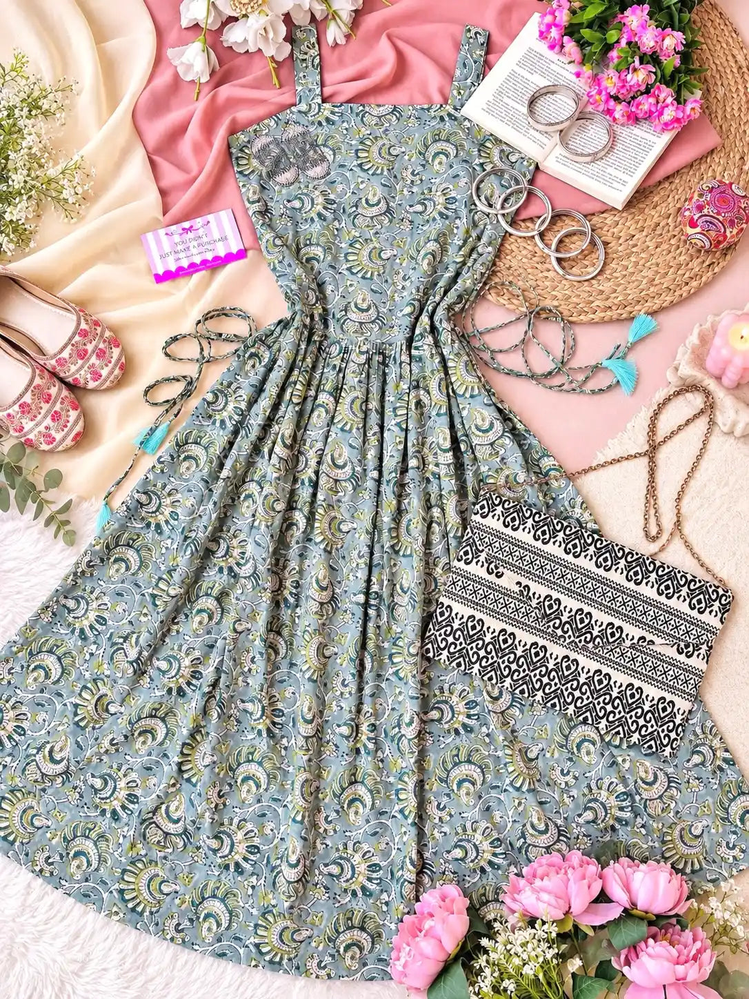 Gulnaz Grey Paisley Flared Jaipuri Kurta