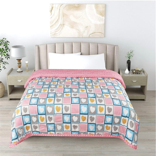 Cozy Pastel Heart Comforter