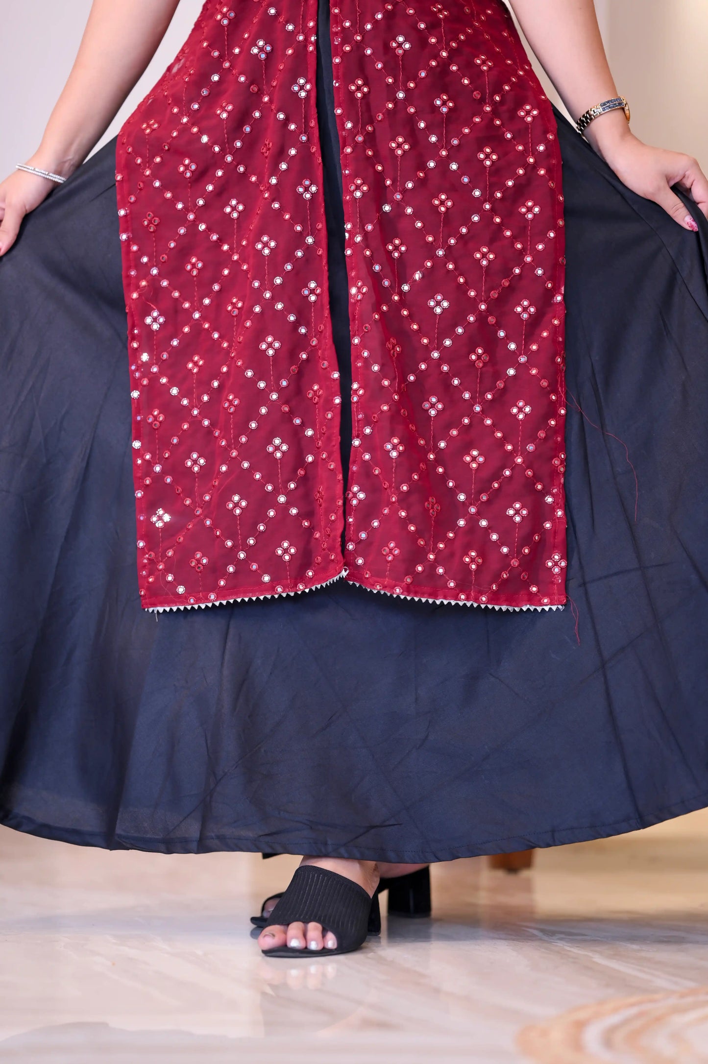 Shiraz Maroon Gulnaz Embroidered Kurta