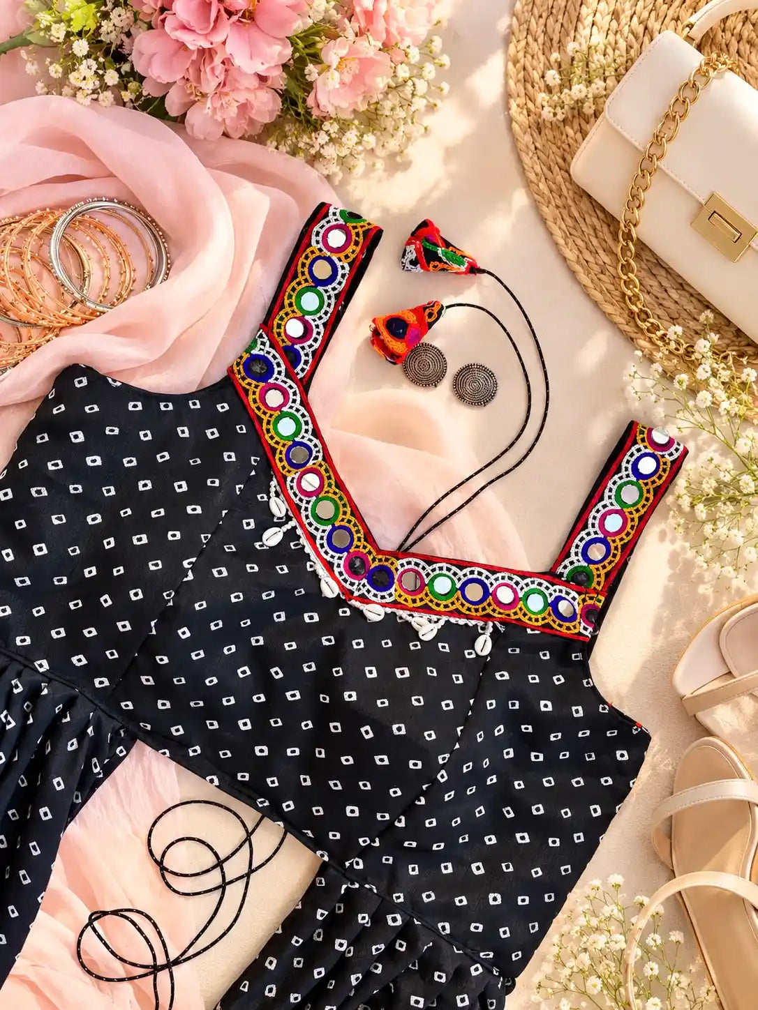 Black Bandhej Gamti Gulnaz Kurta