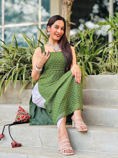 Lawn Green Gulnaz Embroidered Kurta