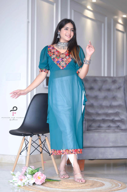 Khoobsurat Turquoise Gamti Gulnaz Kurta