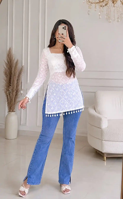 Rosy White Dori Gulnaz Embroidered Kurta
