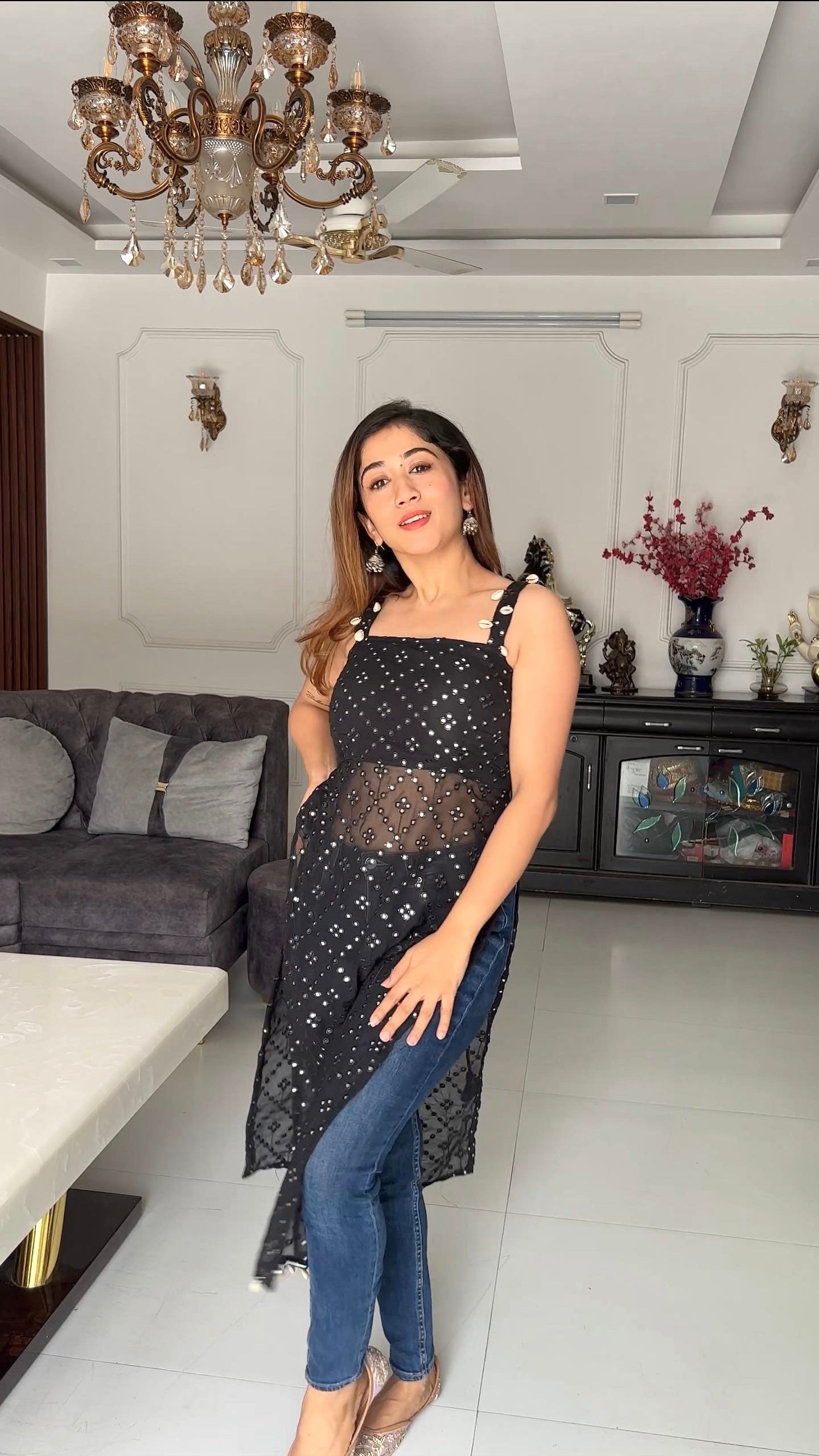 Surabhi's Black Mirror Dori Gulnaz Kurta