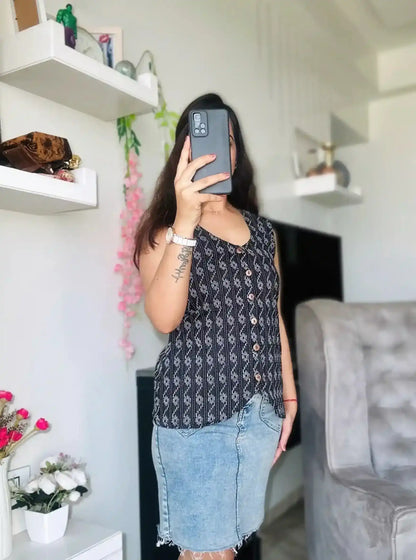 Black Ikkat Dual Jacket Top