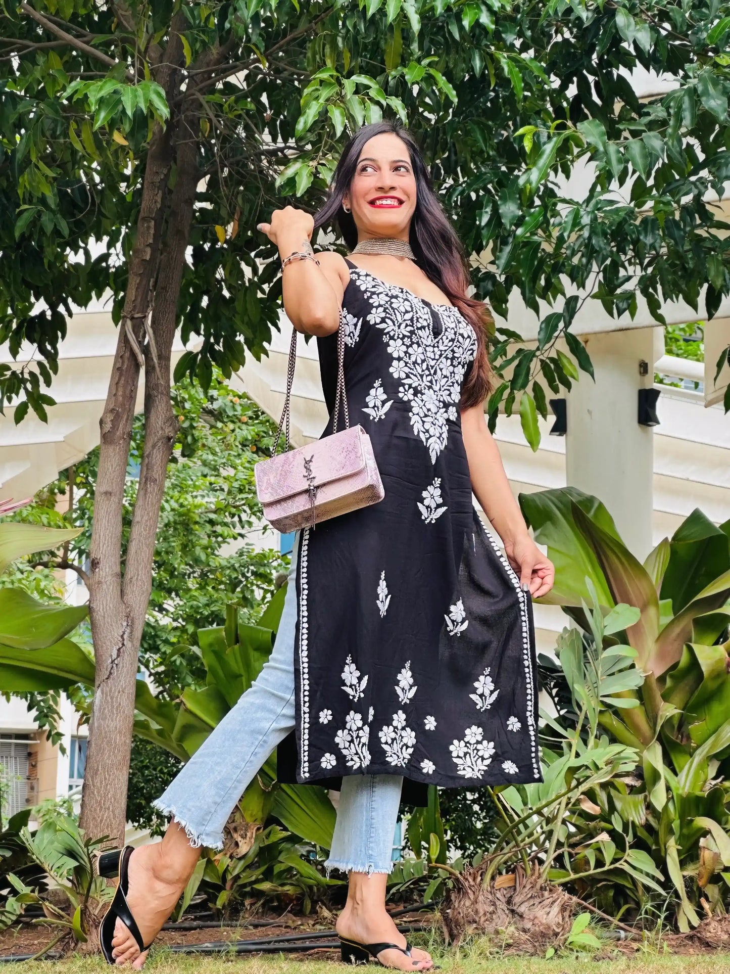Noor Noir Chikankari Kurta