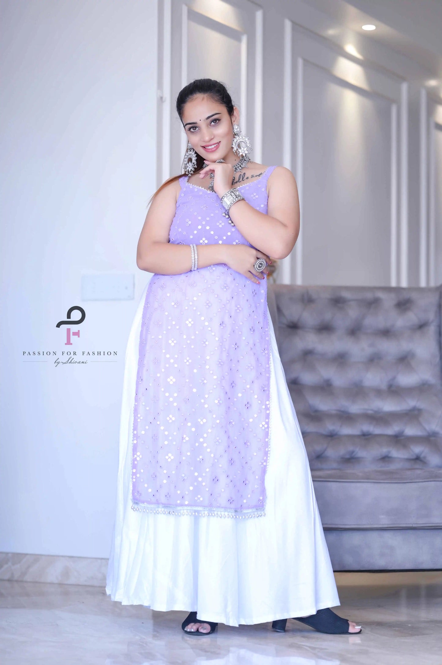 Dazzle Lilac Gulnaz Embroidered Kurta