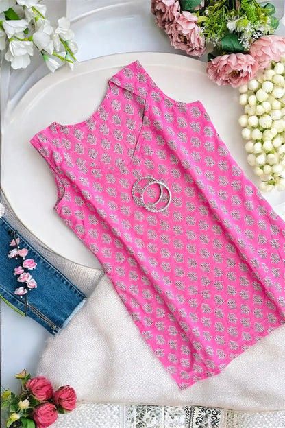 Pretty Pink Block Mul Kurta