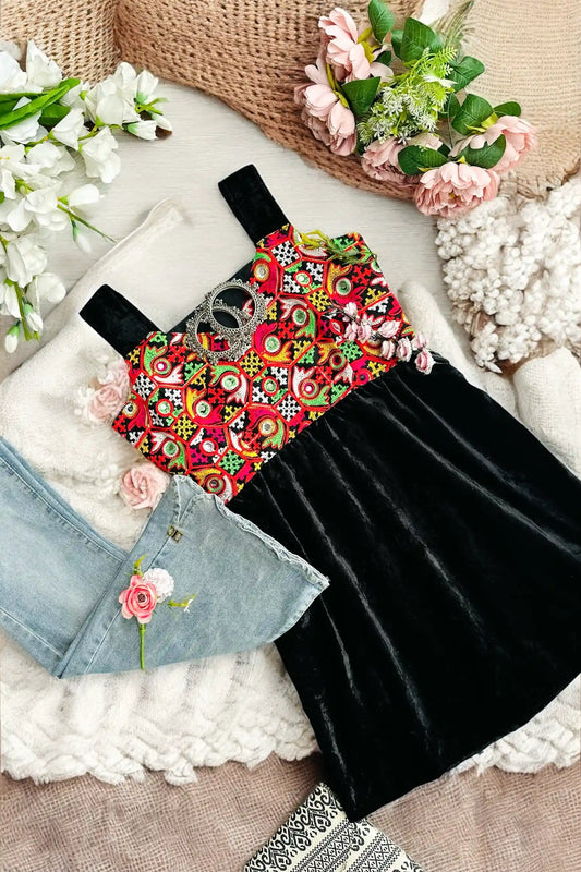Black Gamti Embroidered Denim Fit