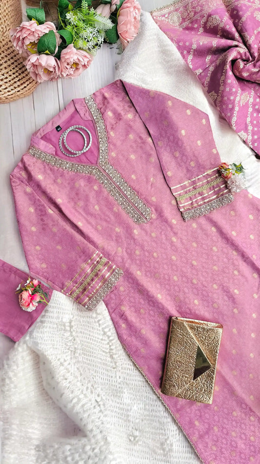Orchid Pink Banarasi Suit Set