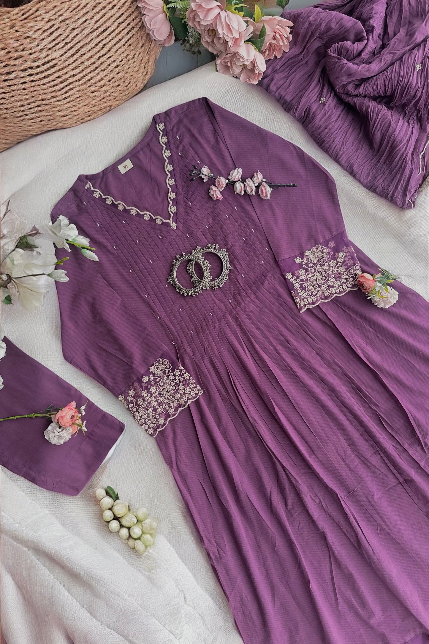 Elegant Purple Embroidered Kurta Set