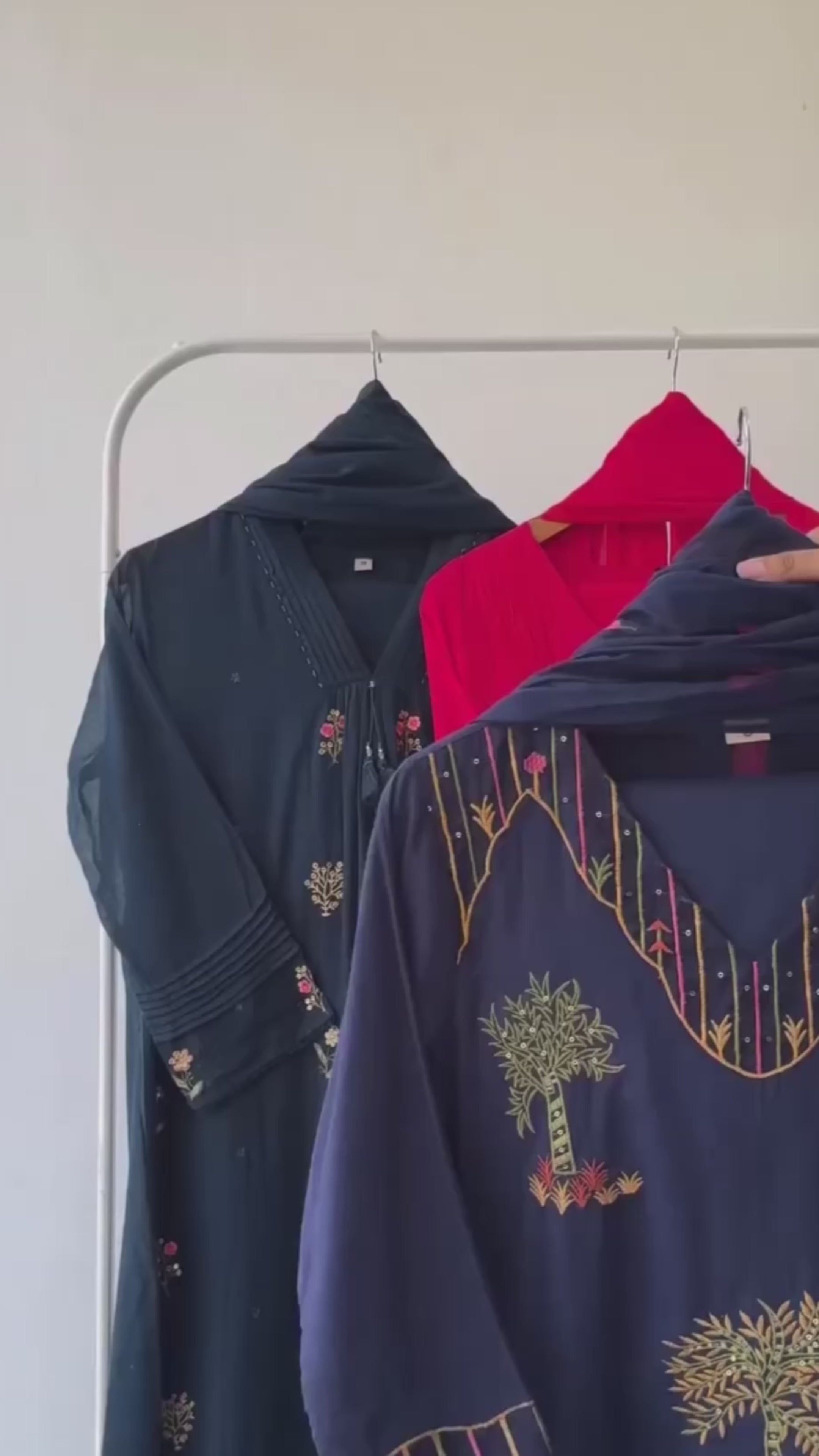 Meher Midnight Palm Suit Set