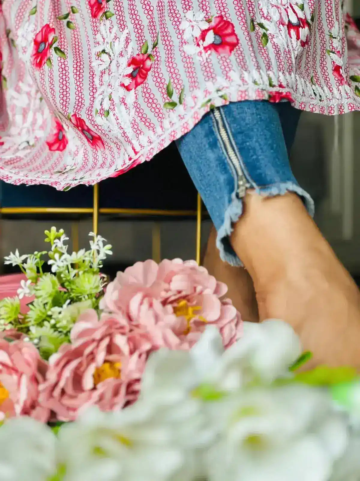 Scarlet Red Noor Short Chikan Top