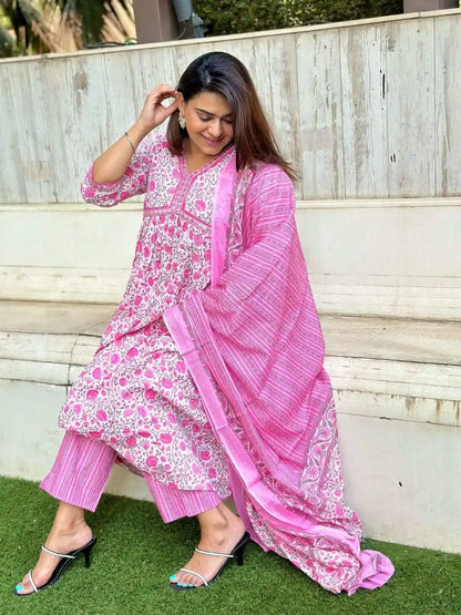 Poonam's Blush Pink Kalamkari Nyra Suit Set