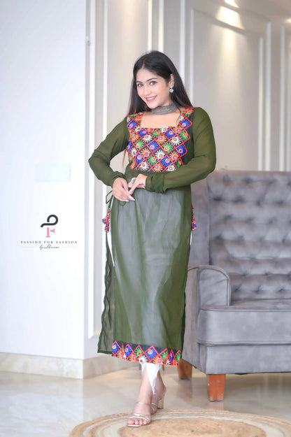 Avery Green Gulnaz Embroidered Kurta