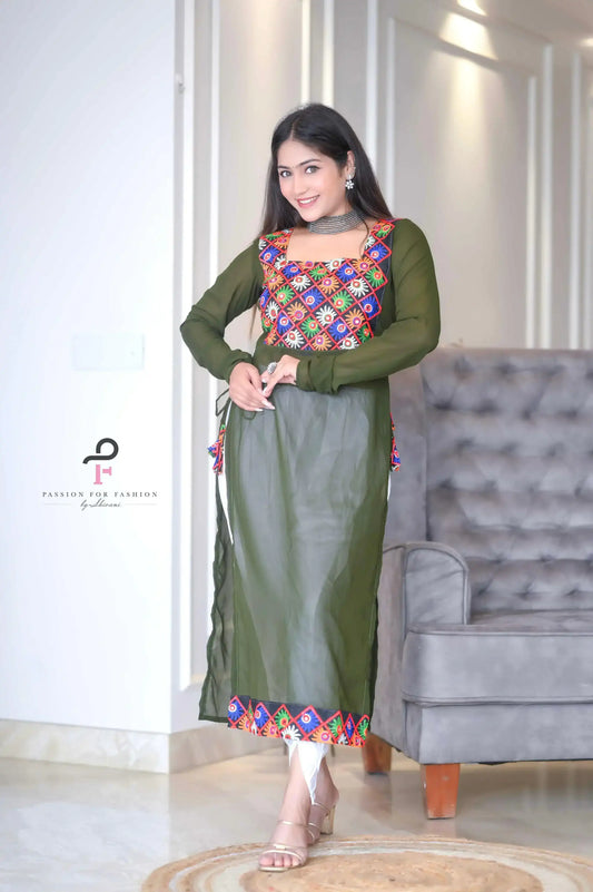 Avery Green Gulnaz Embroidered Kurta