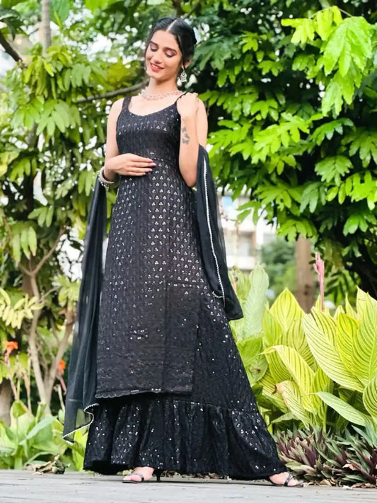 Mahima's Twilight Black Gulnaz Ensemble