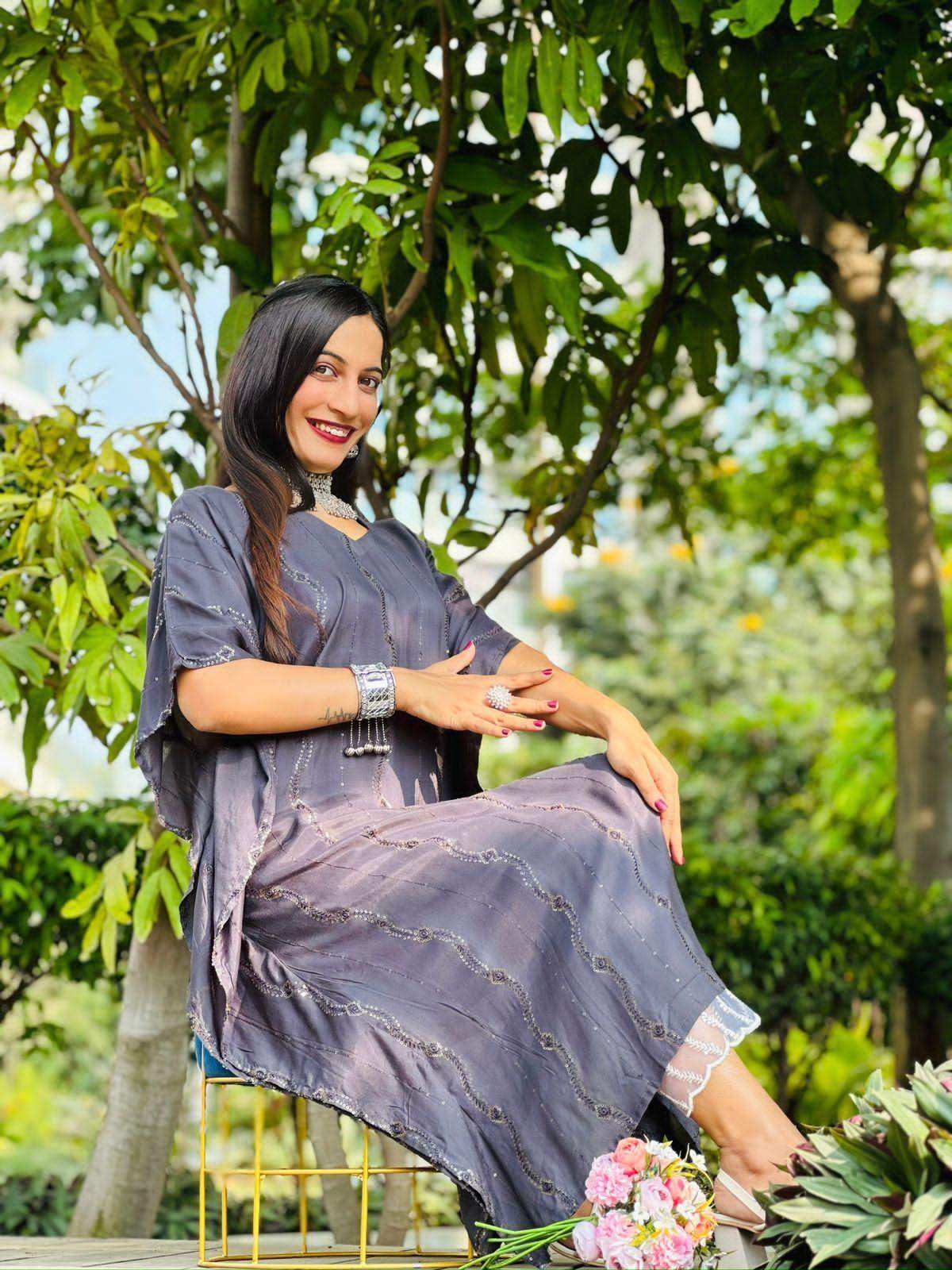 Chloe Chic Grey Muslin Kaftan Set